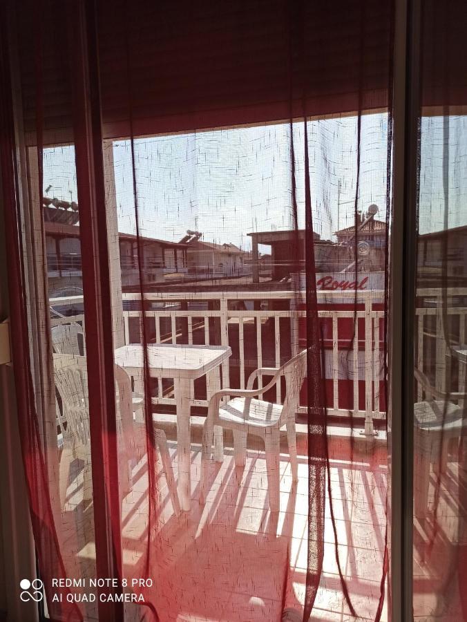 Olympiakí Aktí Savvasアパートホテル エクステリア 写真